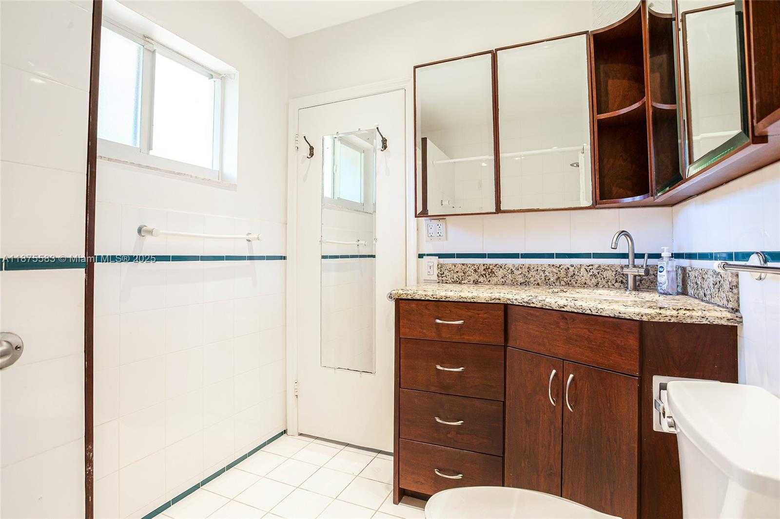 Small Image of 131 SOUTH WEST 59TH AVE, Plantation Number 21