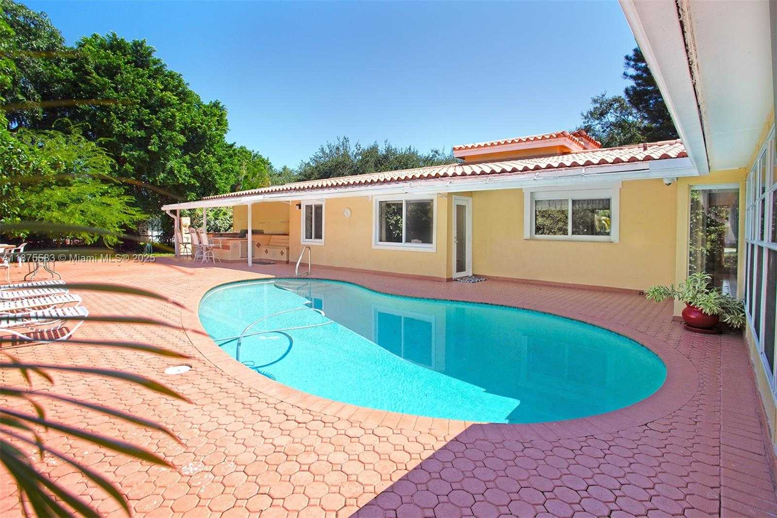 Small Image of 131 SOUTH WEST 59TH AVE, Plantation Number 34