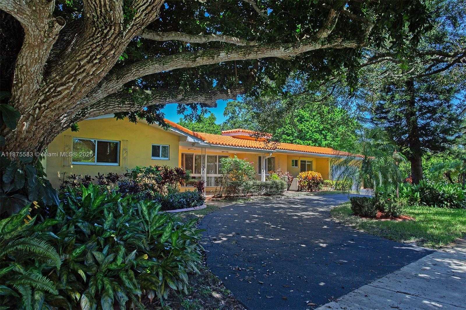 Small Image of 131 SOUTH WEST 59TH AVE, Plantation Number 5