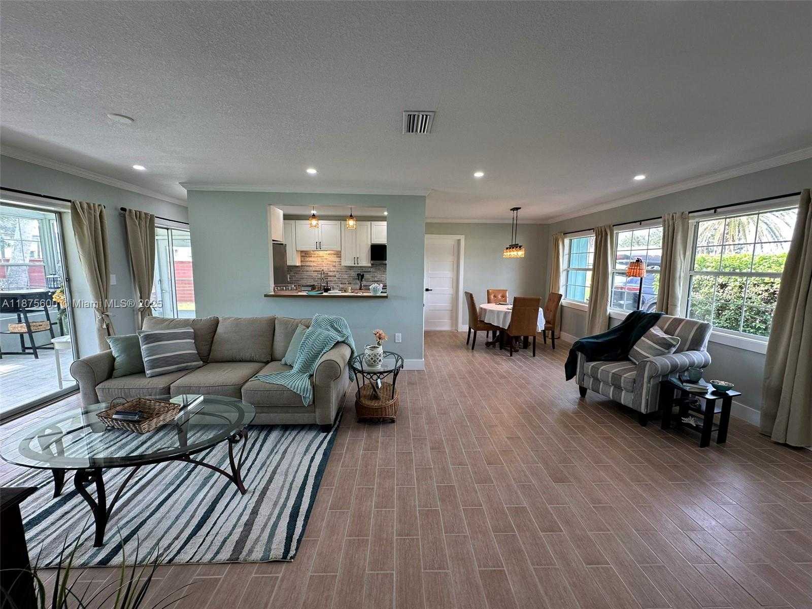 Small Image of 3030 PALM DRIVE, Punta Gorda Number 24