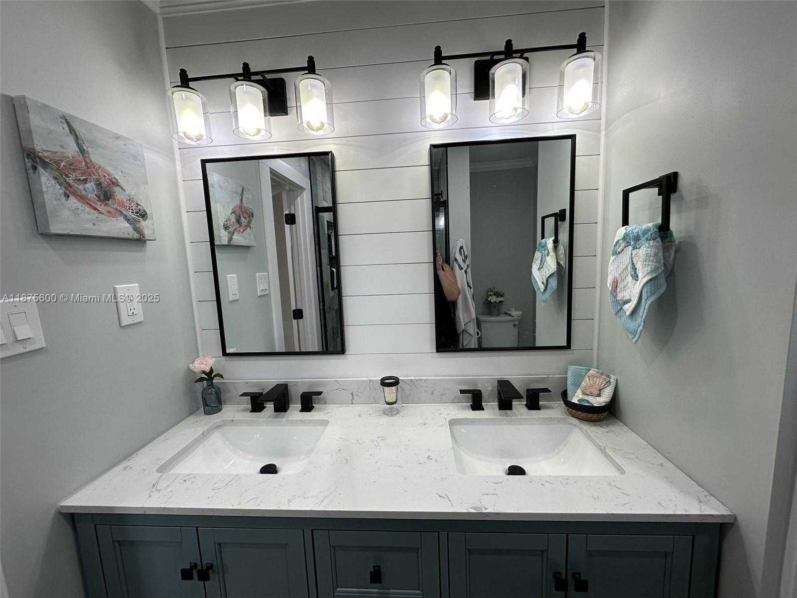Small Image of 3030 PALM DRIVE, Punta Gorda Number 38