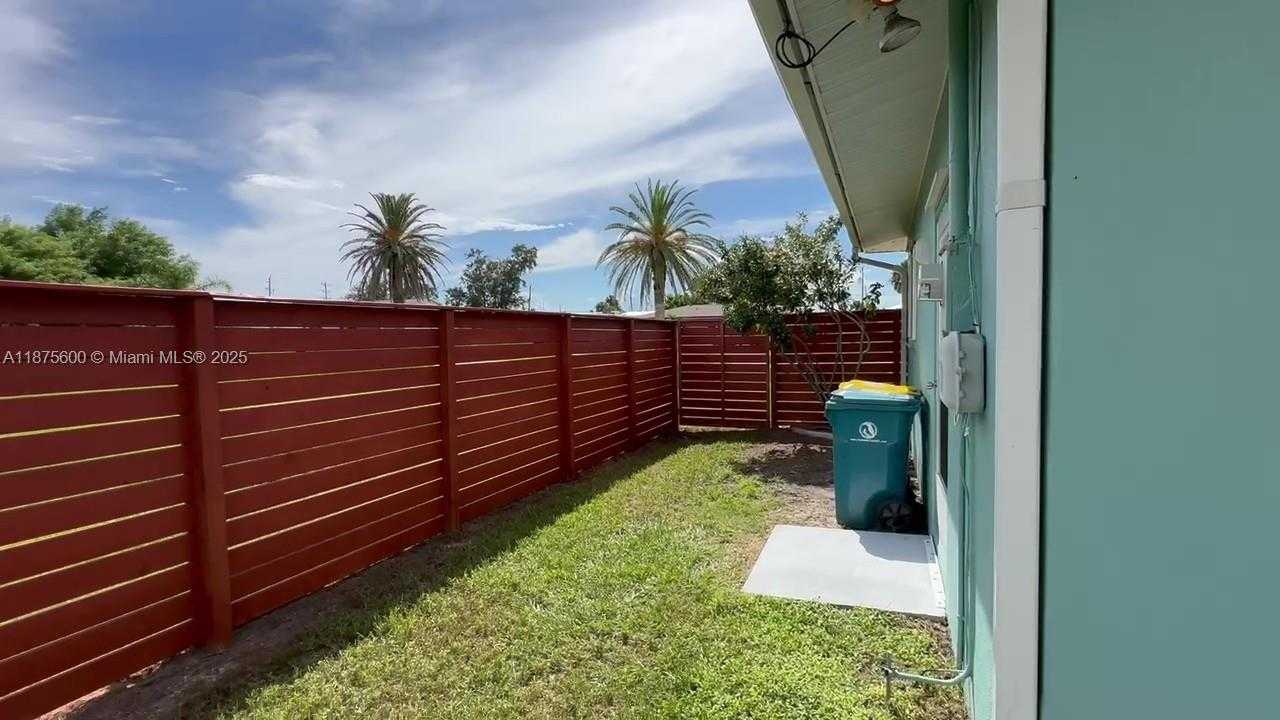 Small Image of 3030 PALM DRIVE, Punta Gorda Number 43