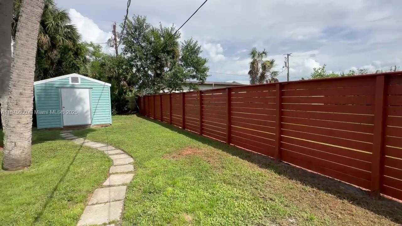 Small Image of 3030 PALM DRIVE, Punta Gorda Number 44