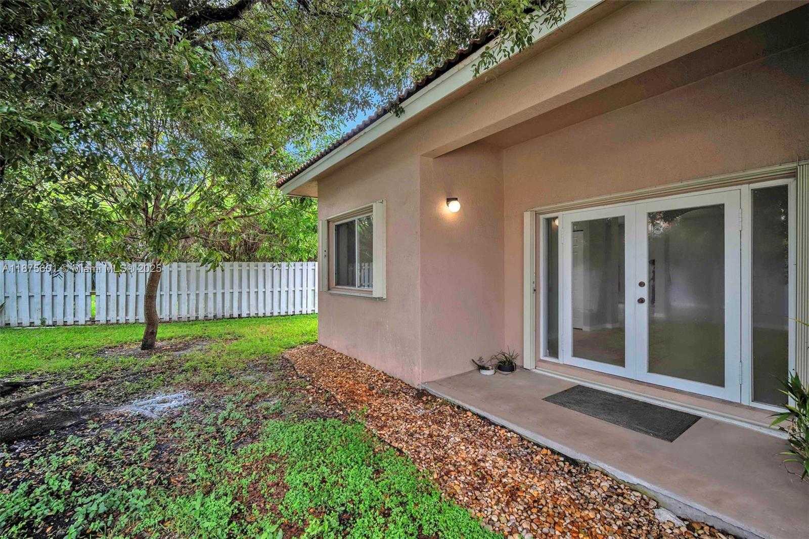 Small Image of 3167 SOUTH WEST 140TH AVENUE, Miramar Number 26