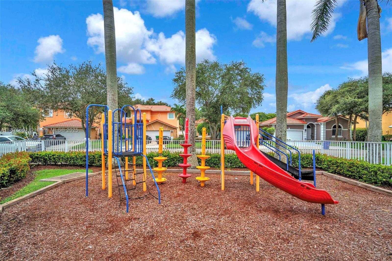 Small Image of 3167 SOUTH WEST 140TH AVENUE, Miramar Number 28