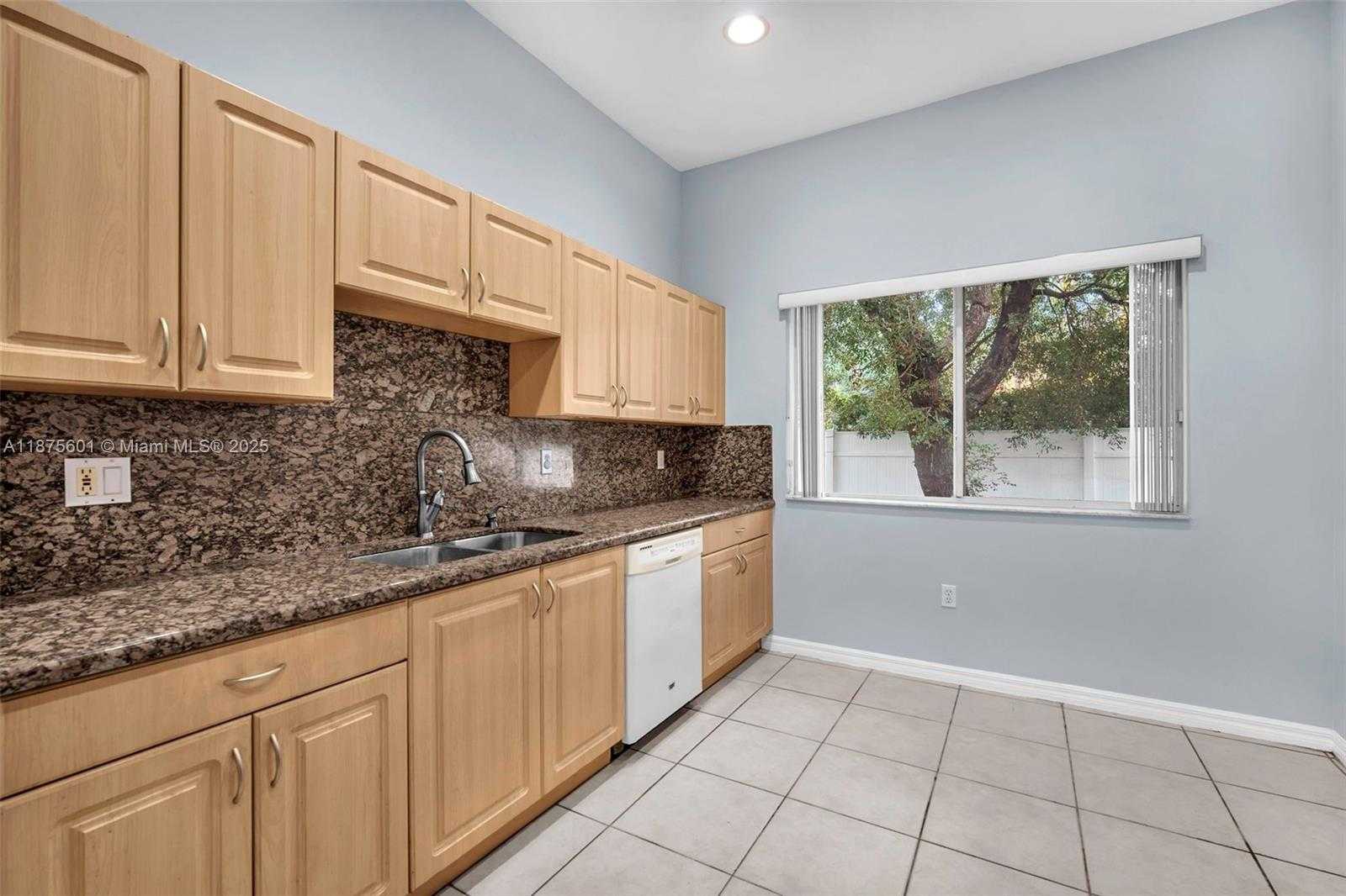 Small Image of 3167 SOUTH WEST 140TH AVENUE, Miramar Number 3