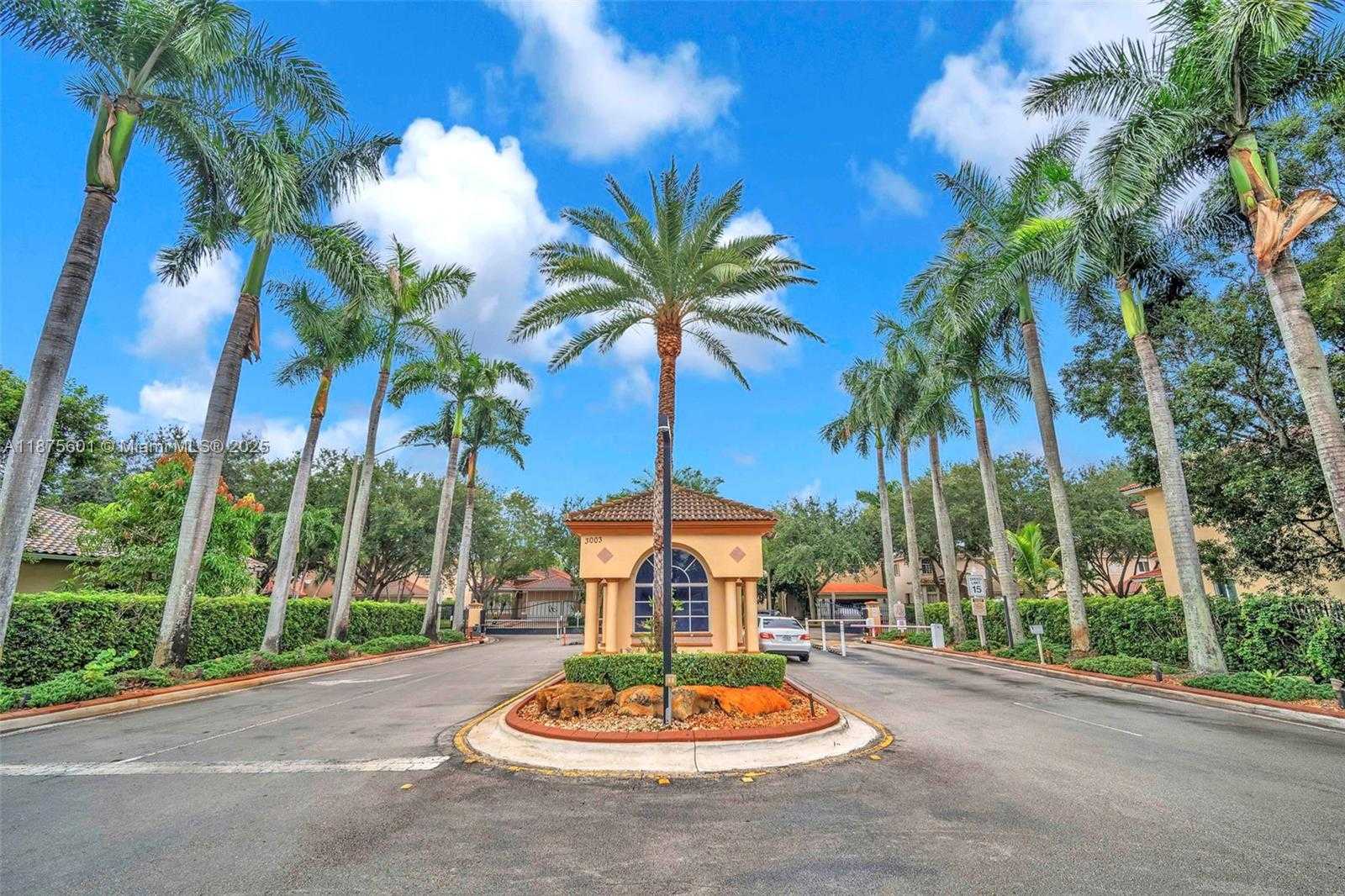 Small Image of 3167 SOUTH WEST 140TH AVENUE, Miramar Number 30