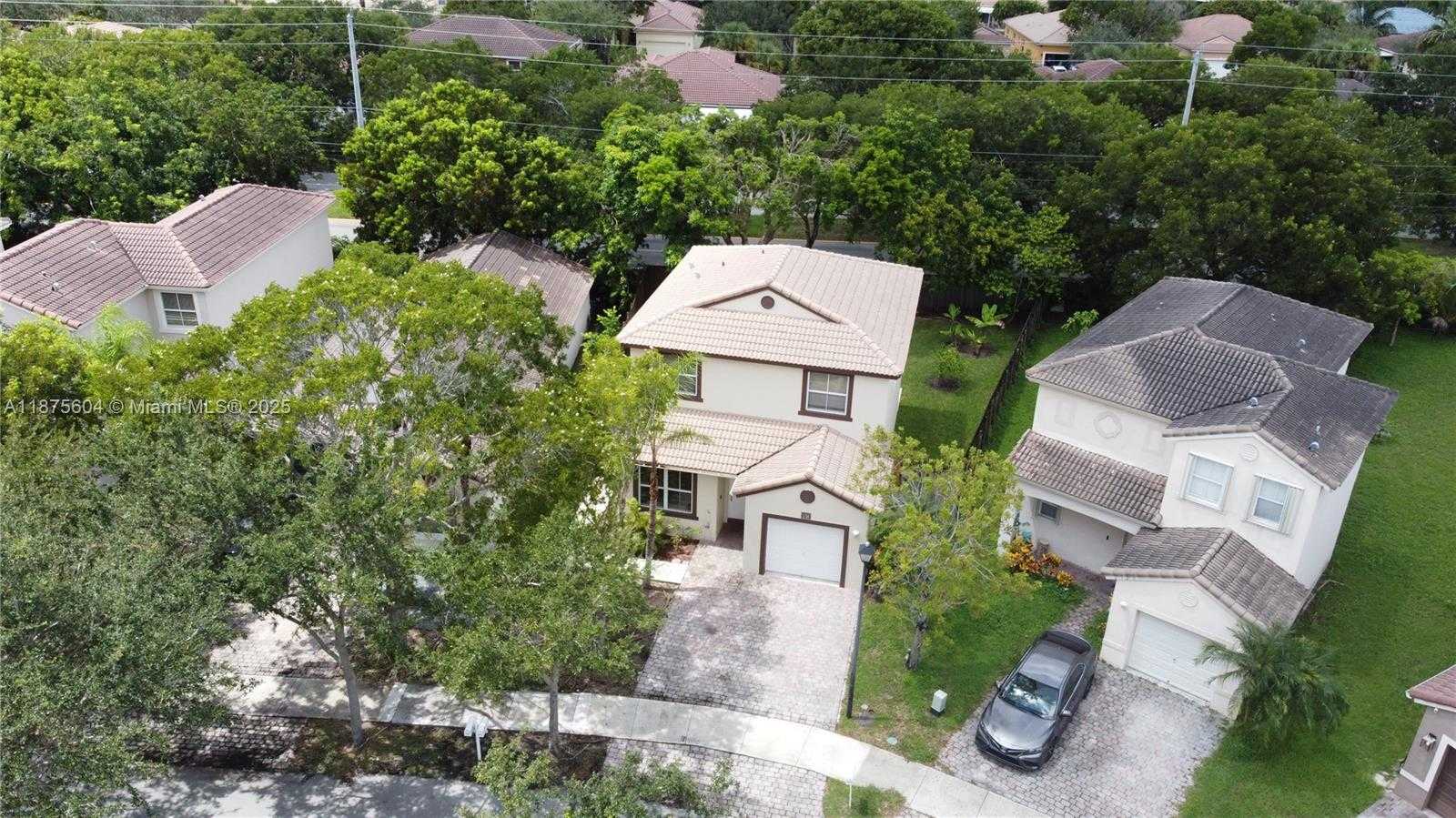 Small Image of 1316 SOUTH EAST 18TH TER, Homestead Number 26