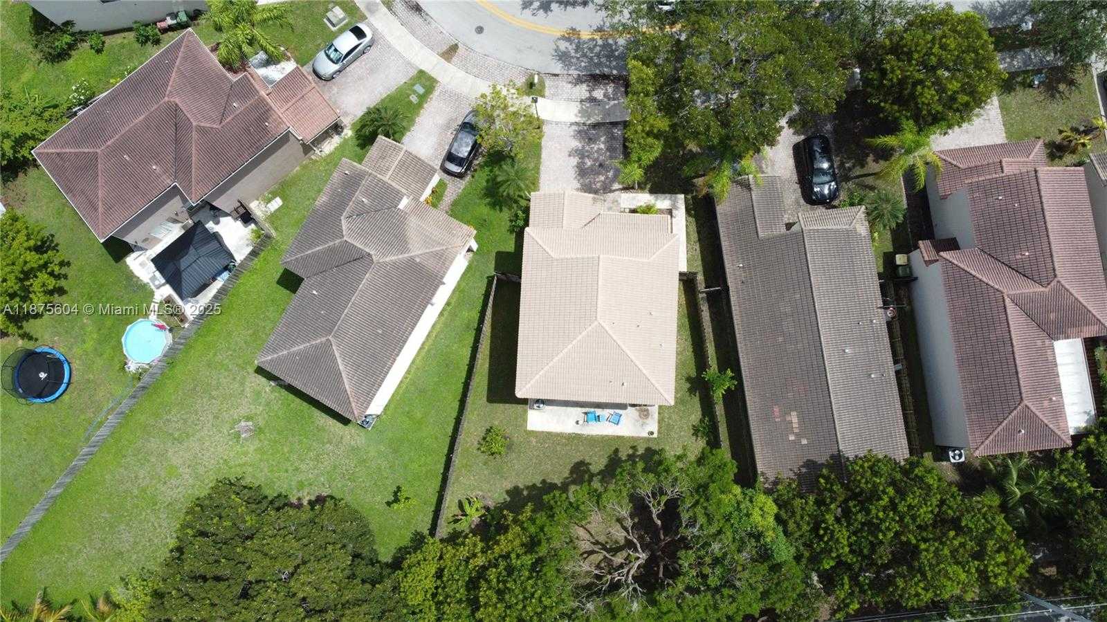 Small Image of 1316 SOUTH EAST 18TH TER, Homestead Number 29
