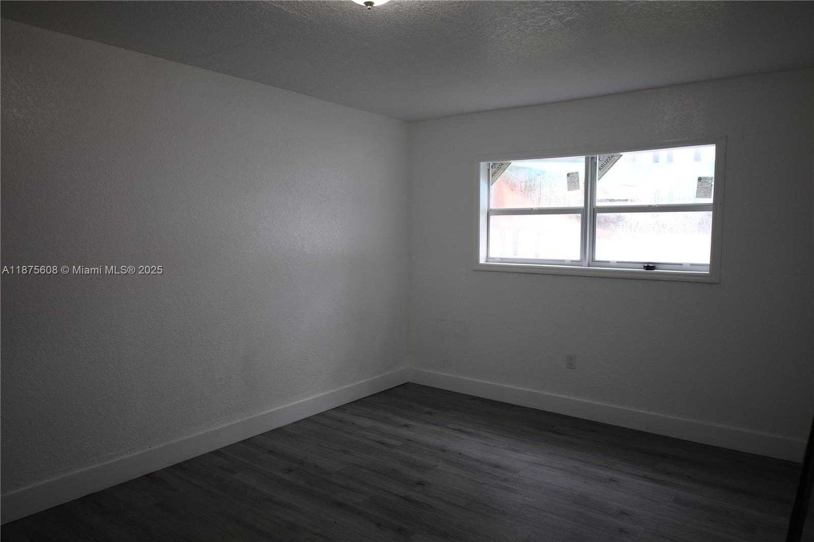 Small Image of 181 NORTH EAST 121ST ST, North Miami Number 6