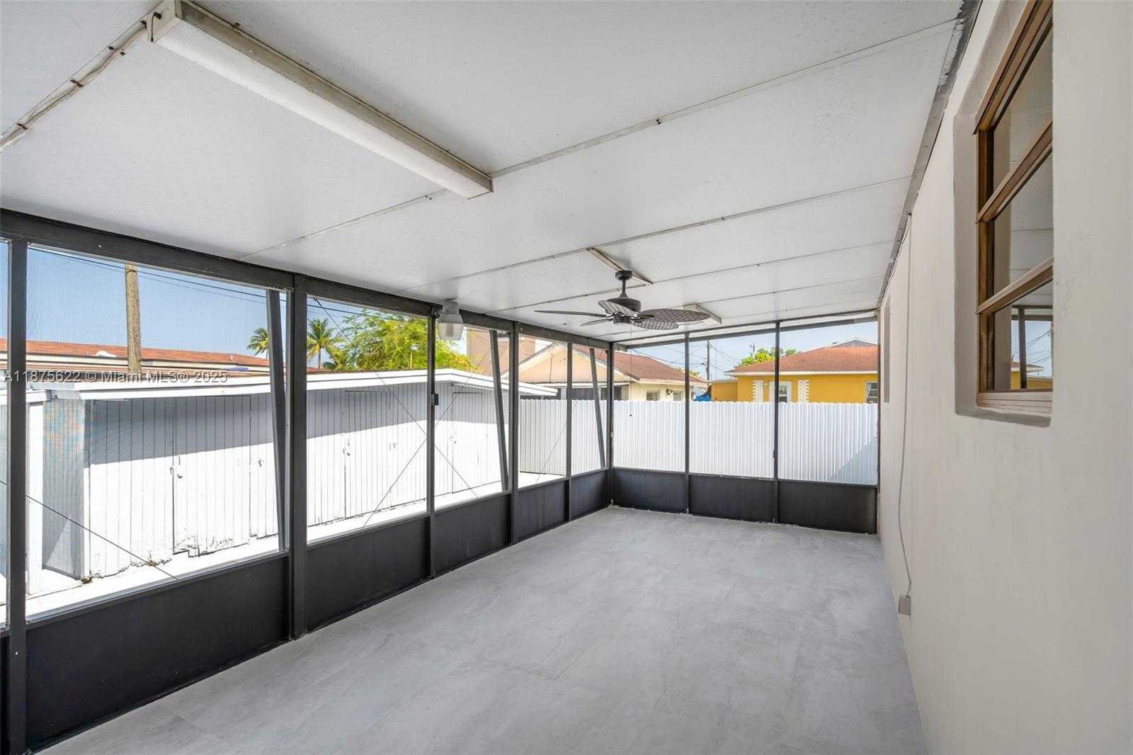 Small Image of 4485 EAST 8TH AVE, Hialeah Number 21