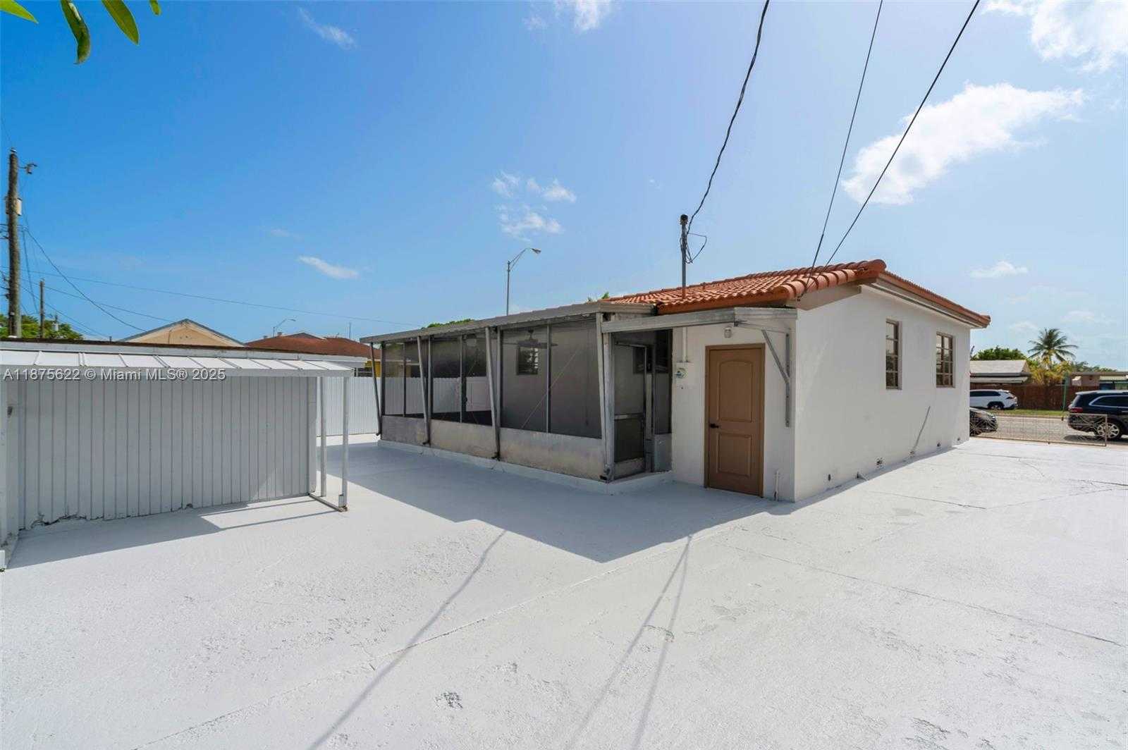 Small Image of 4485 EAST 8TH AVE, Hialeah Number 25