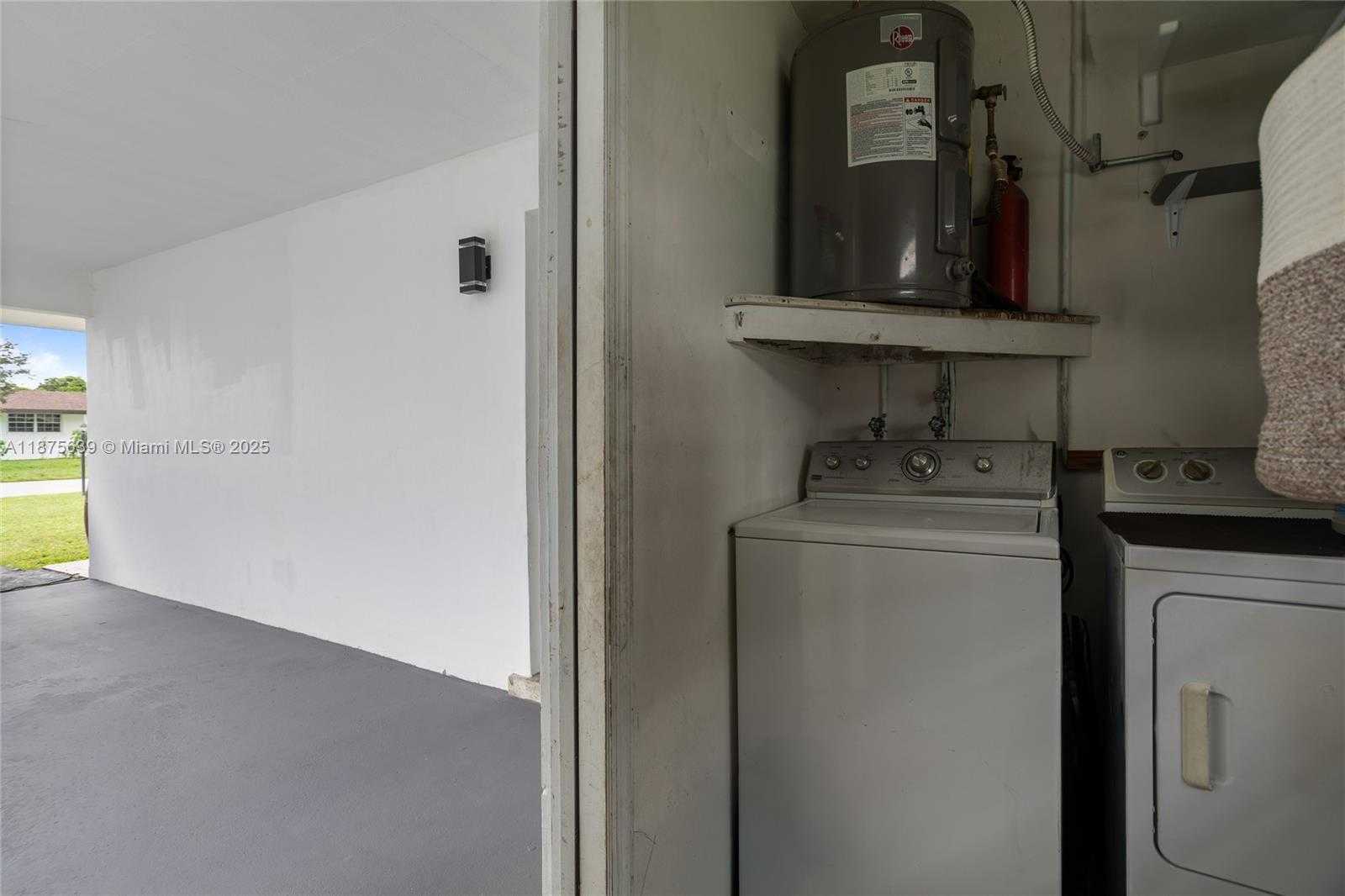 Small Image of 8210 NORTH WEST 11TH ST, Pembroke Pines Number 22