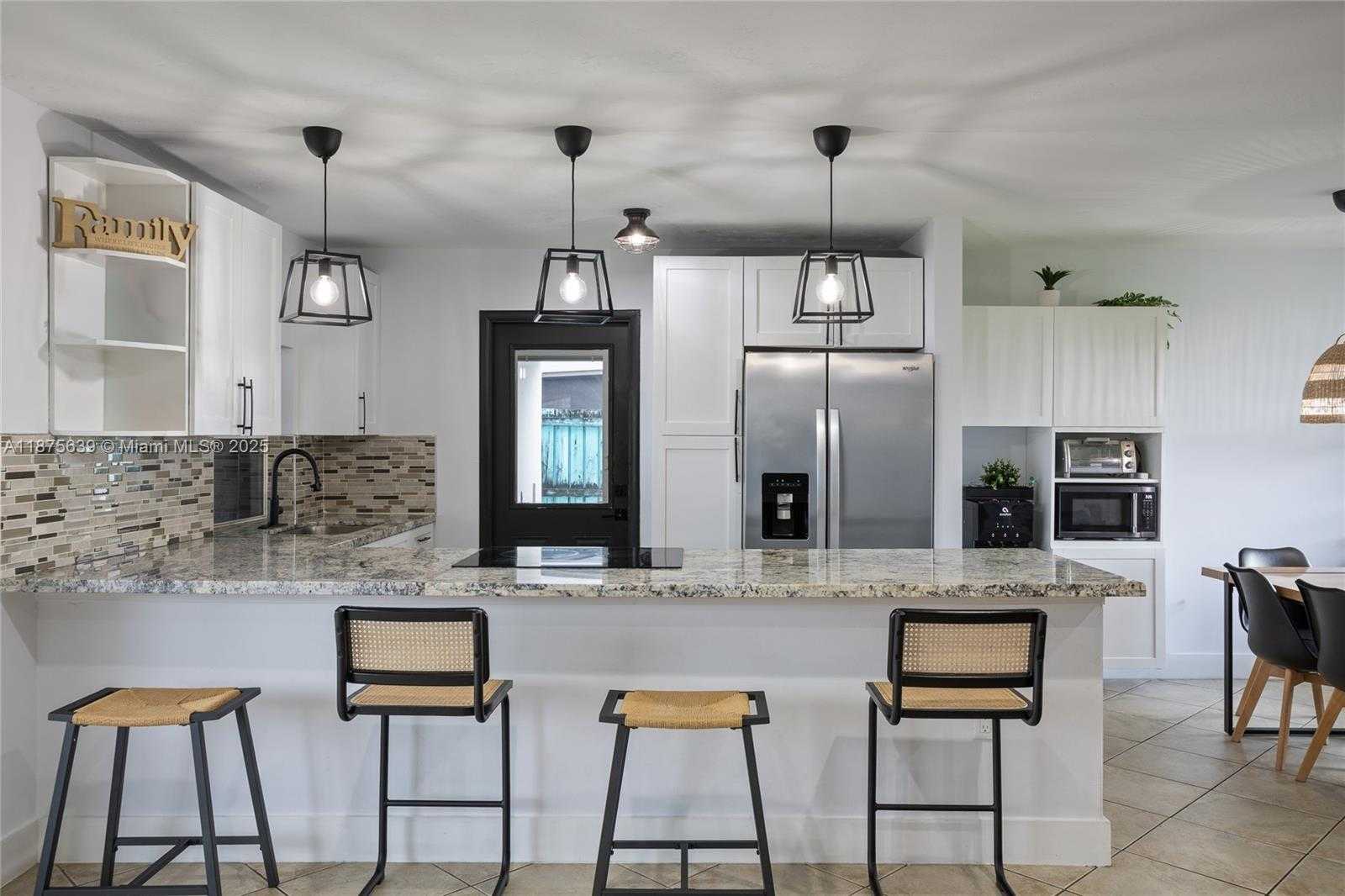 Small Image of 8210 NORTH WEST 11TH ST, Pembroke Pines Number 8