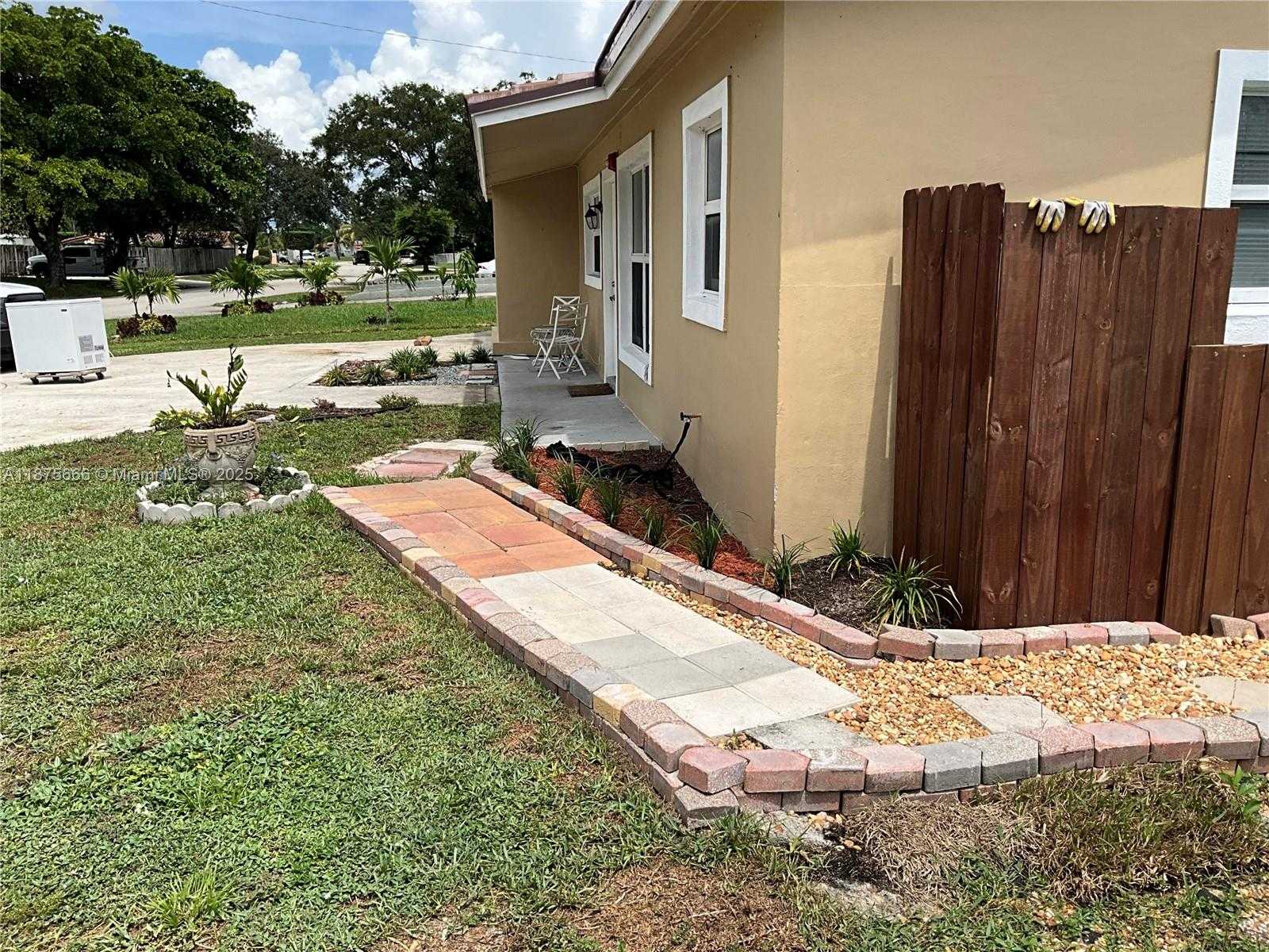 Small Image of 720 NORTH WEST 38TH AVE, Lauderhill Number 12