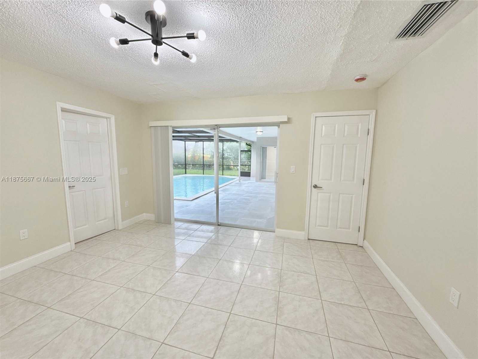 Small Image of 6708 CAMELIA DR, Miramar Number 28