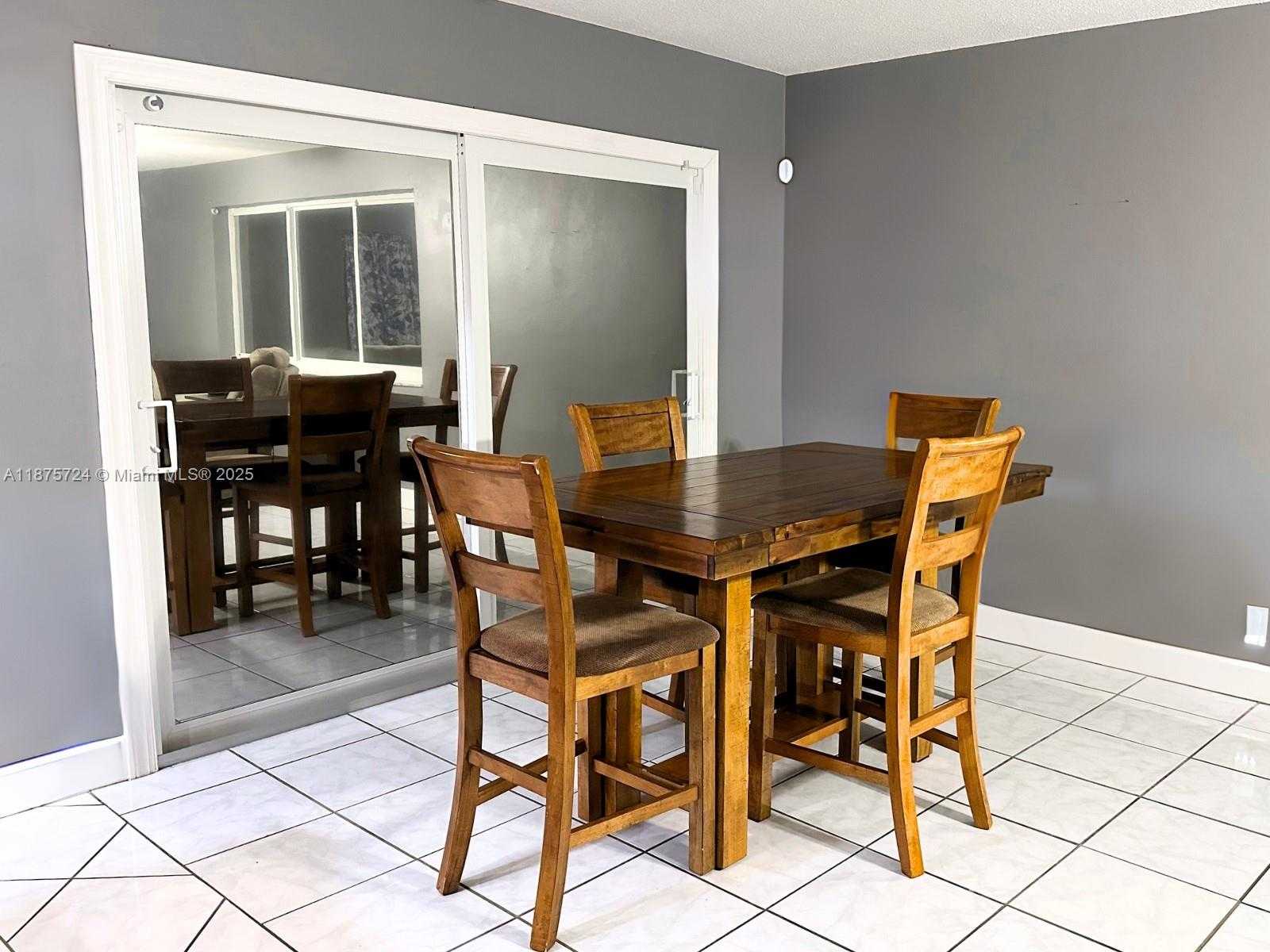 Small Image of 11515 NORTH WEST 32ND CT, Coral Springs Number 4