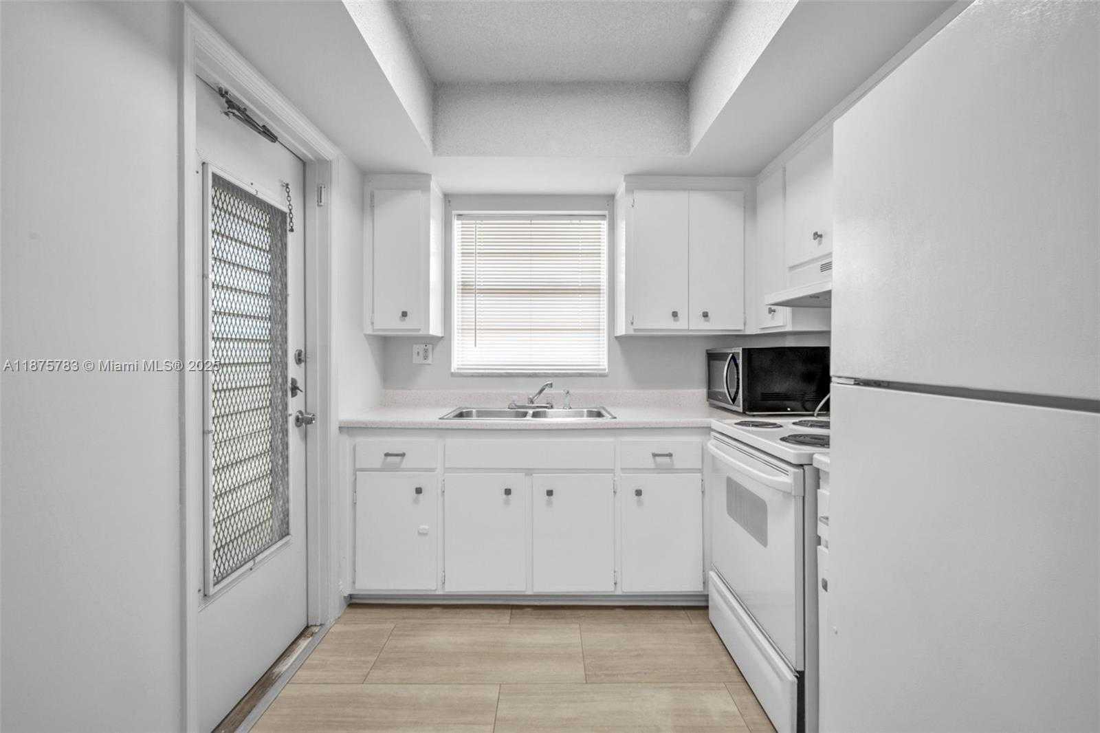Small Image of Fort Lauderdale Number 20