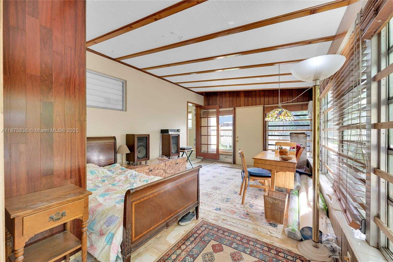 Small Image of 740 NORTH EAST 50TH CT, Deerfield Beach Number 18