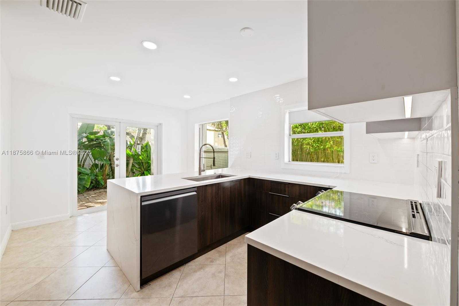 Small Image of 4420 NORTH WEST 61ST PL, Coconut Creek Number 8