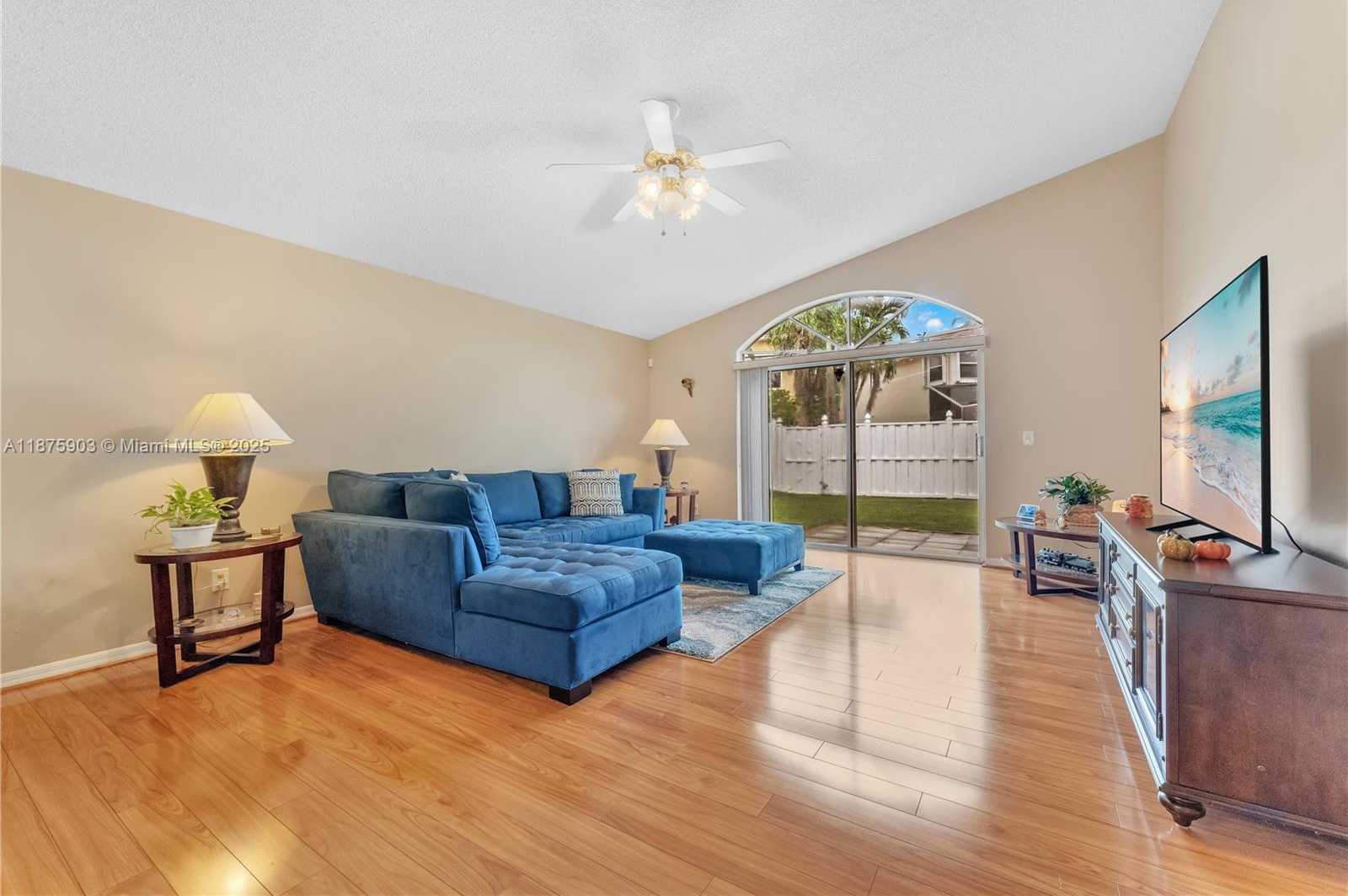 Small Image of 18033 SOUTH WEST 20TH ST, Miramar Number 11