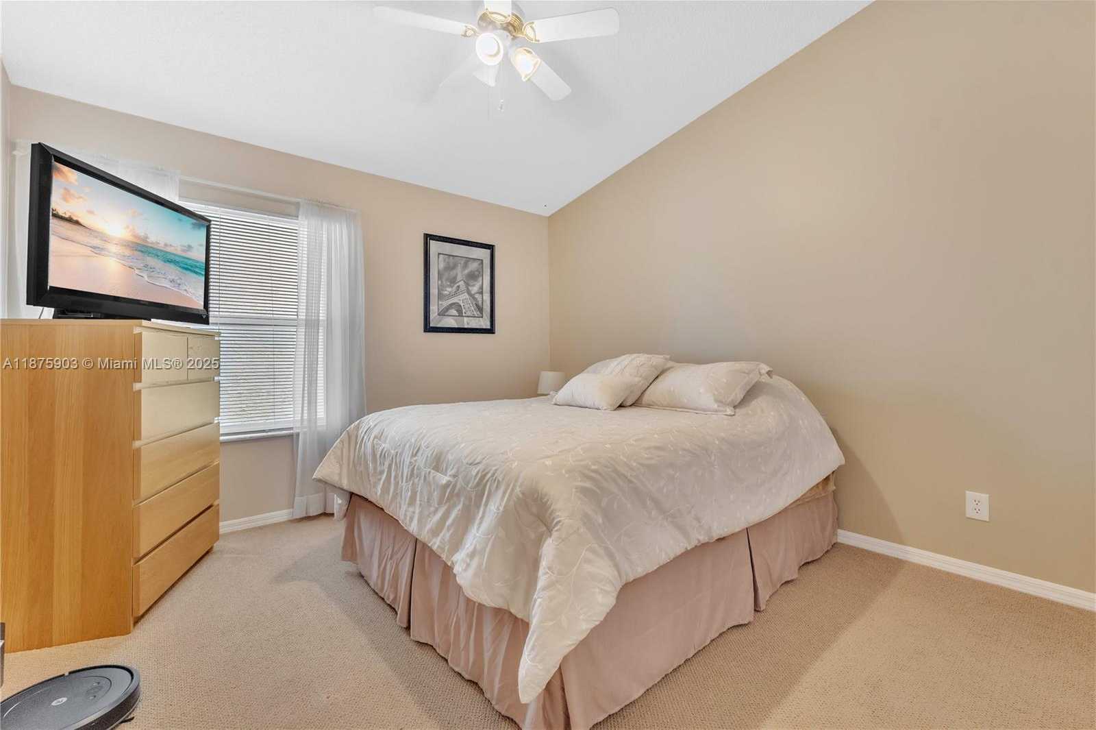 Small Image of 18033 SOUTH WEST 20TH ST, Miramar Number 20