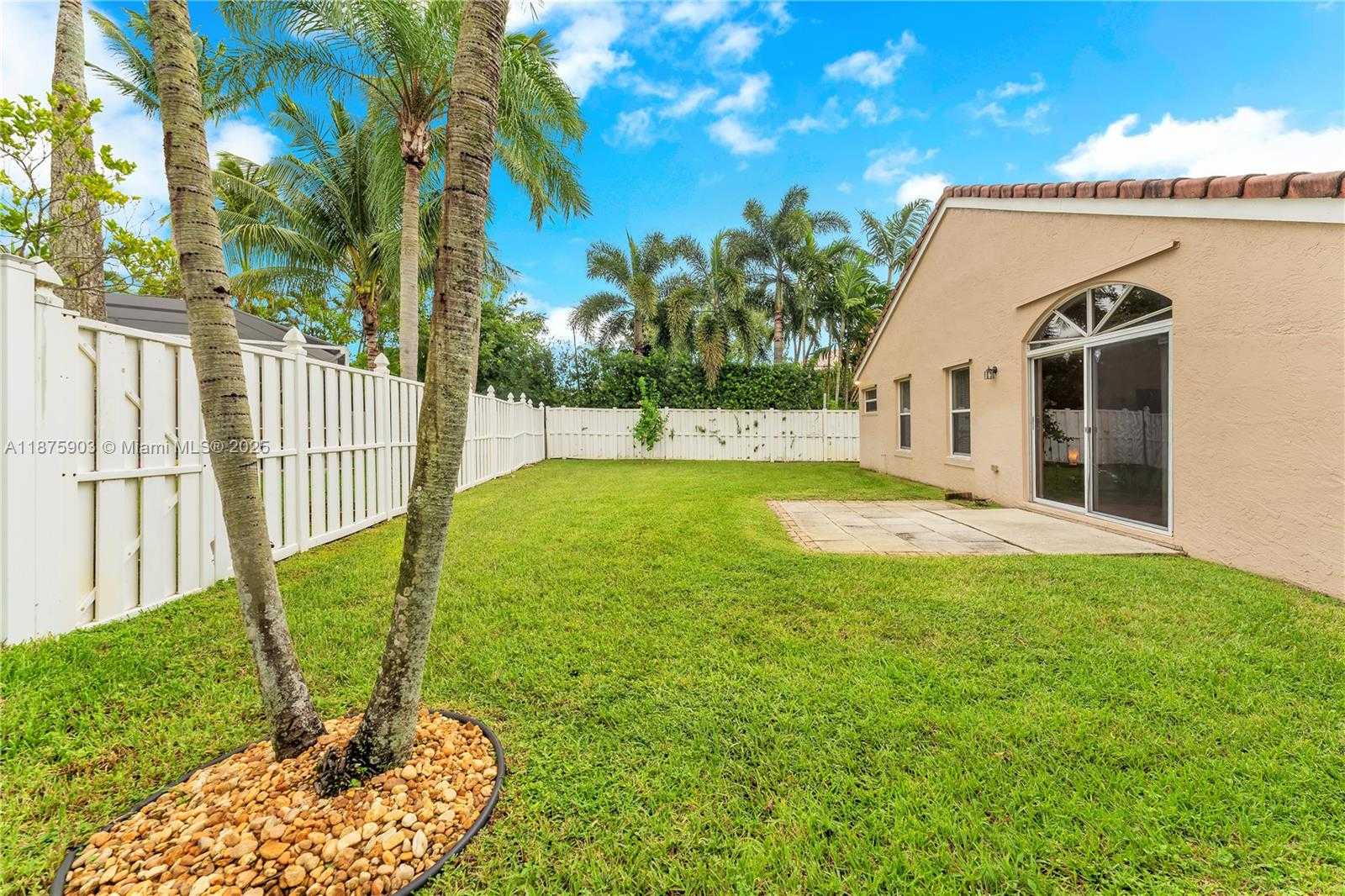 Small Image of 18033 SOUTH WEST 20TH ST, Miramar Number 25
