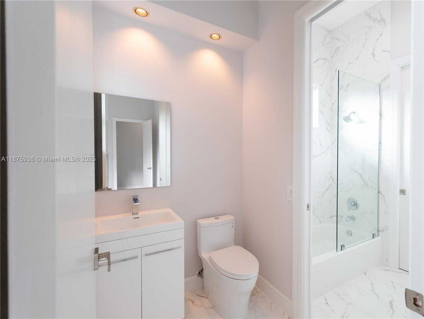 Small Image of 7440 SOUTH WEST 170TH TER, Palmetto Bay Number 38