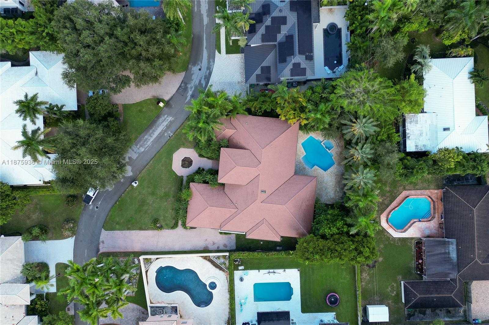 Small Image of 7440 SOUTH WEST 170TH TER, Palmetto Bay Number 9