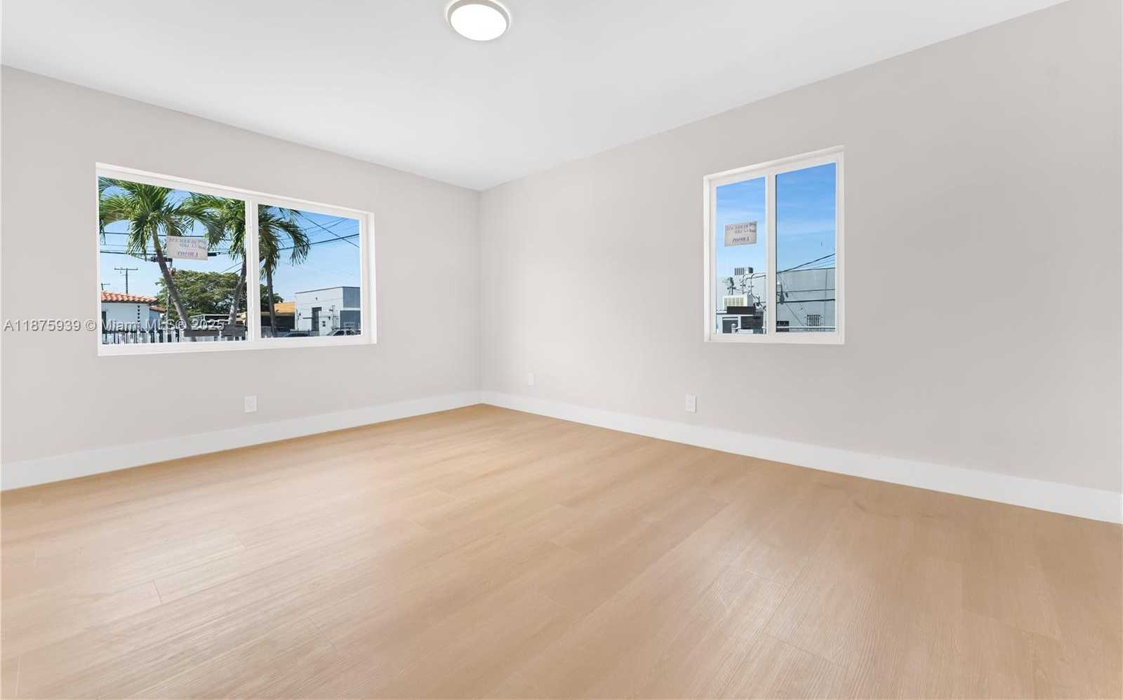 Small Image of 2722 NORTH WEST 4TH ST, Miami Number 23