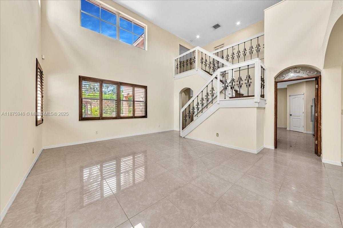 Small Image of 12817 SOUTH WEST 26TH ST, Miramar Number 7