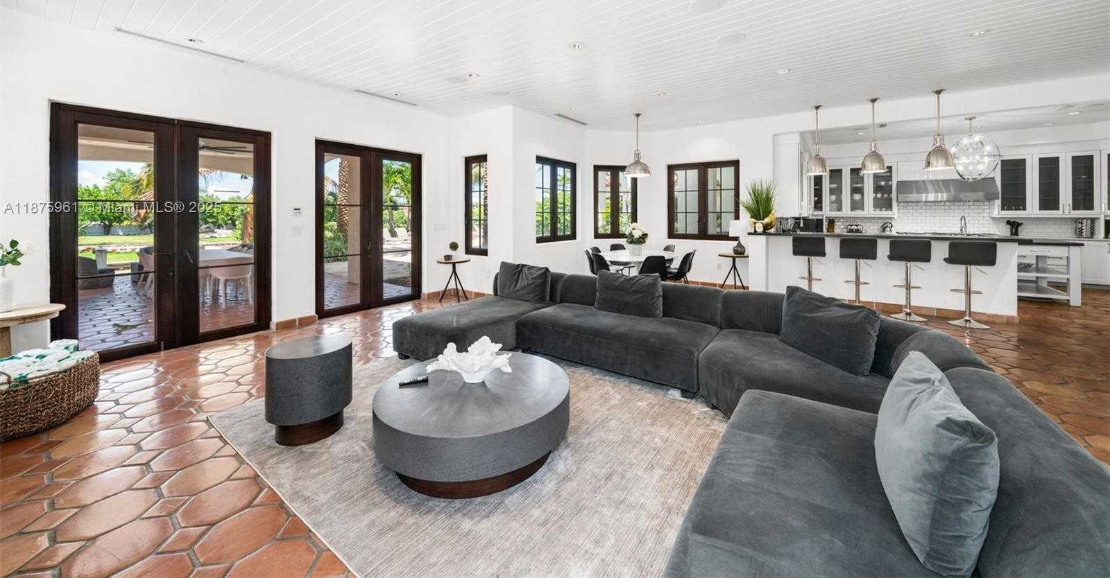 Small Image of 1201 NORTH EAST 83RD ST, Miami Number 13