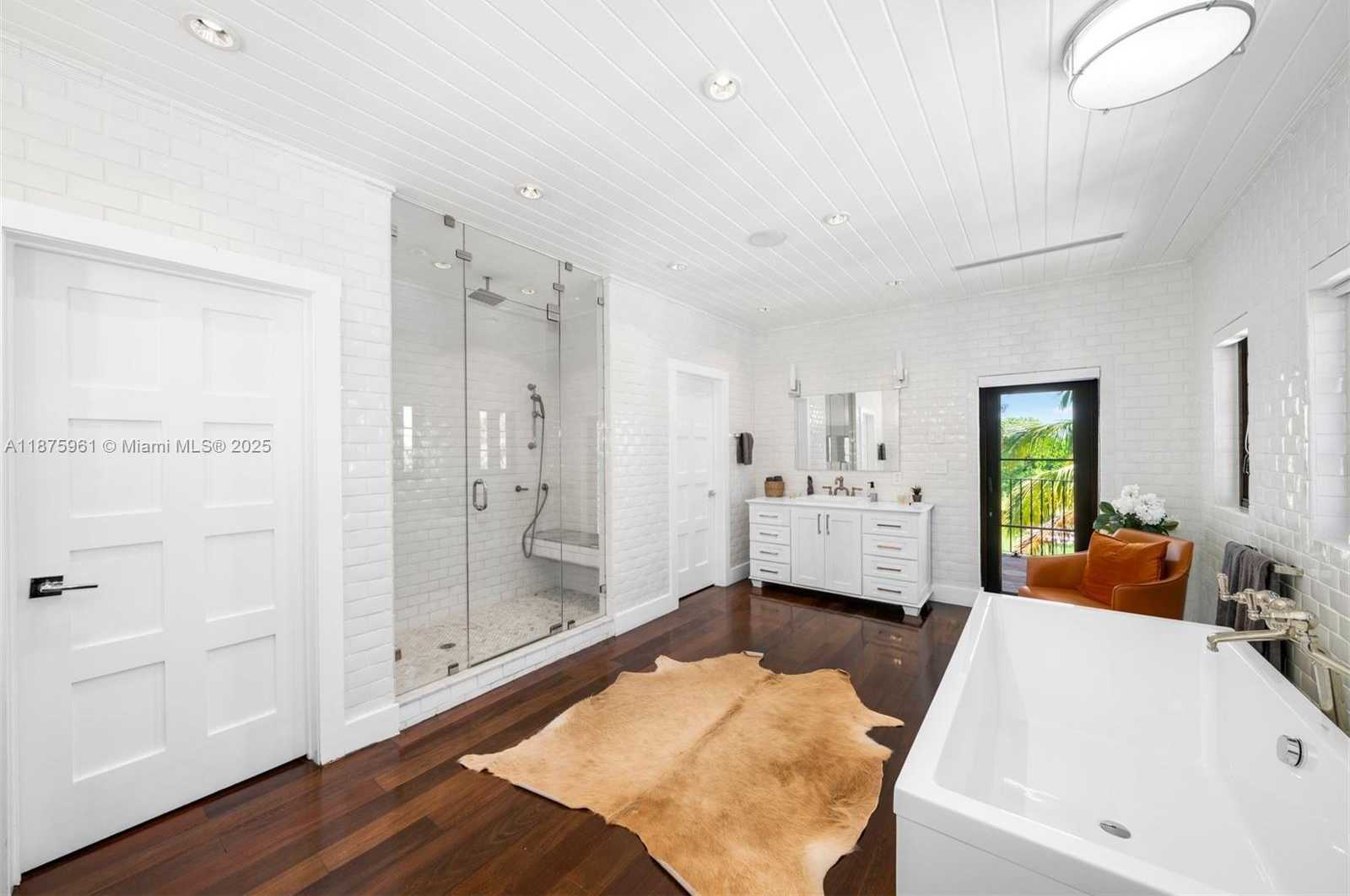 Small Image of 1201 NORTH EAST 83RD ST, Miami Number 22
