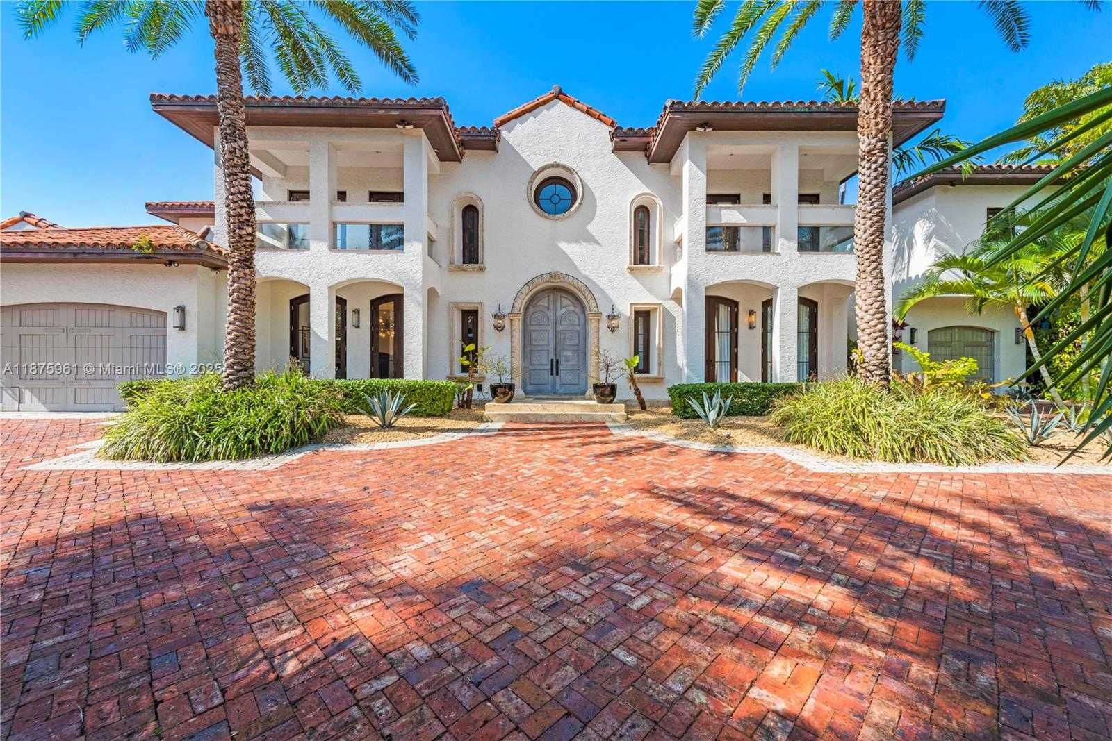 Small Image of 1201 NORTH EAST 83RD ST, Miami Number 3