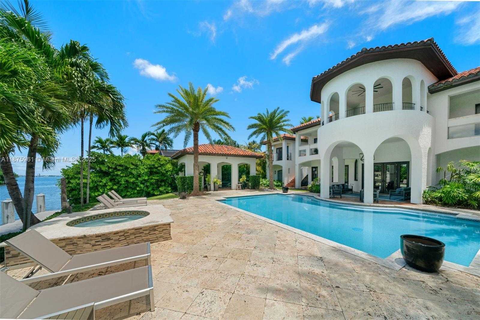 Small Image of 1201 NORTH EAST 83RD ST, Miami Number 7