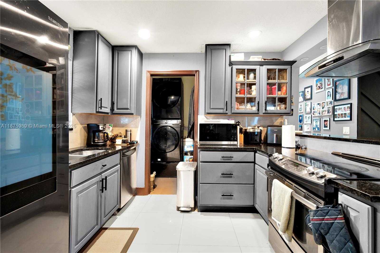 Small Image of 2771 NORTH WEST 8TH ST, Pompano Beach Number 7