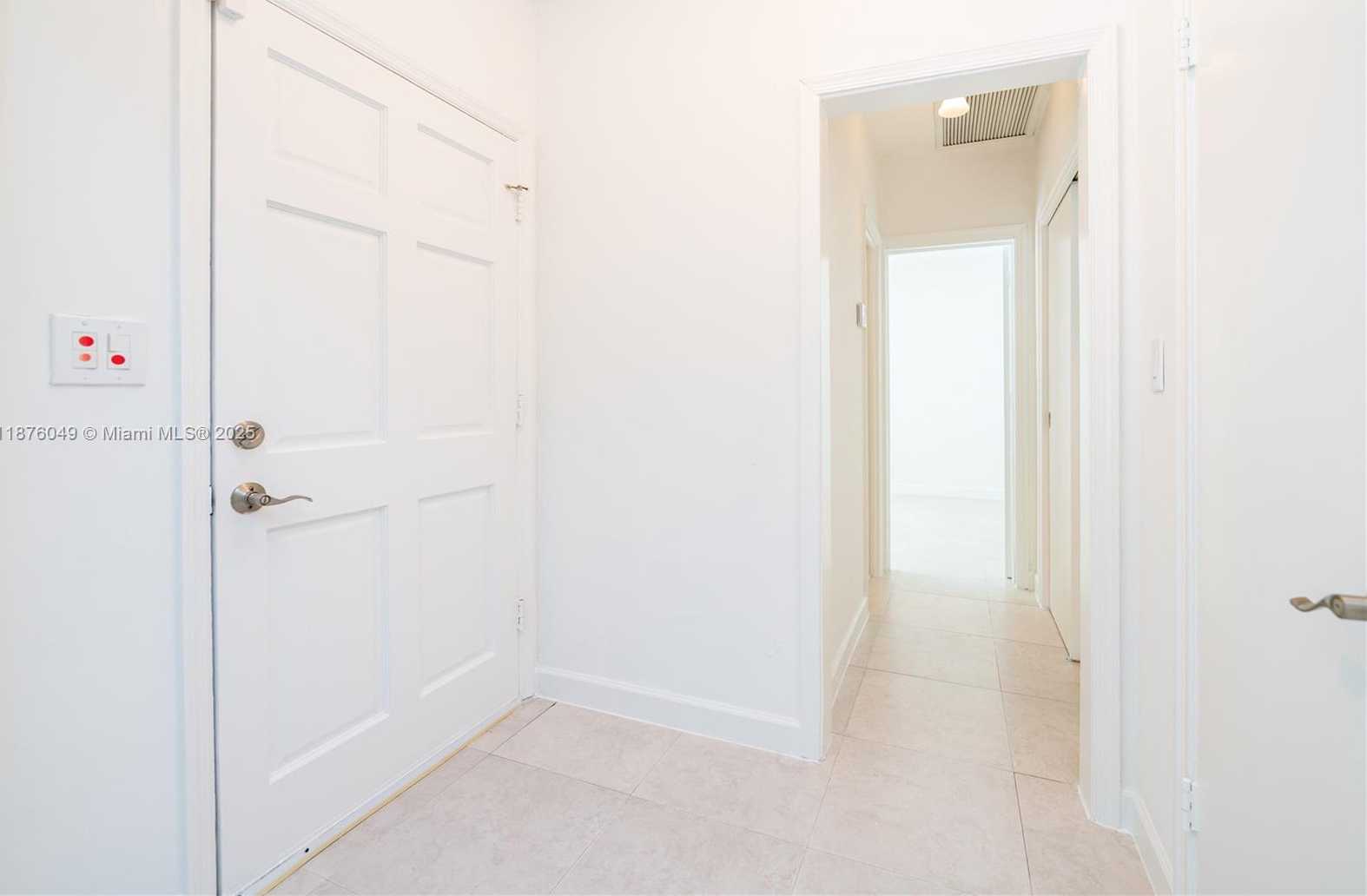 Small Image of 1820 FERDINAND ST, Coral Gables Number 15