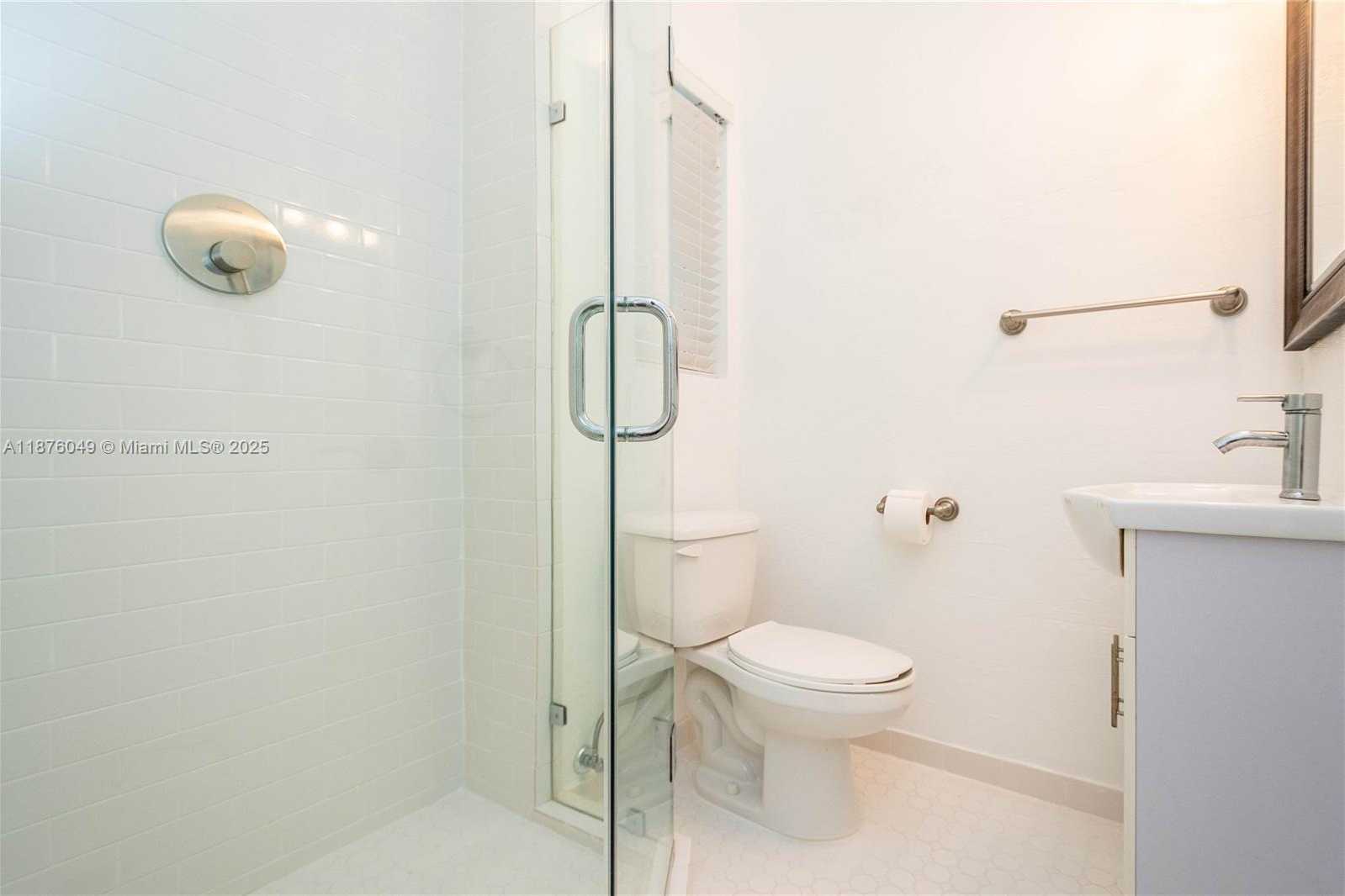 Small Image of 1820 FERDINAND ST, Coral Gables Number 17