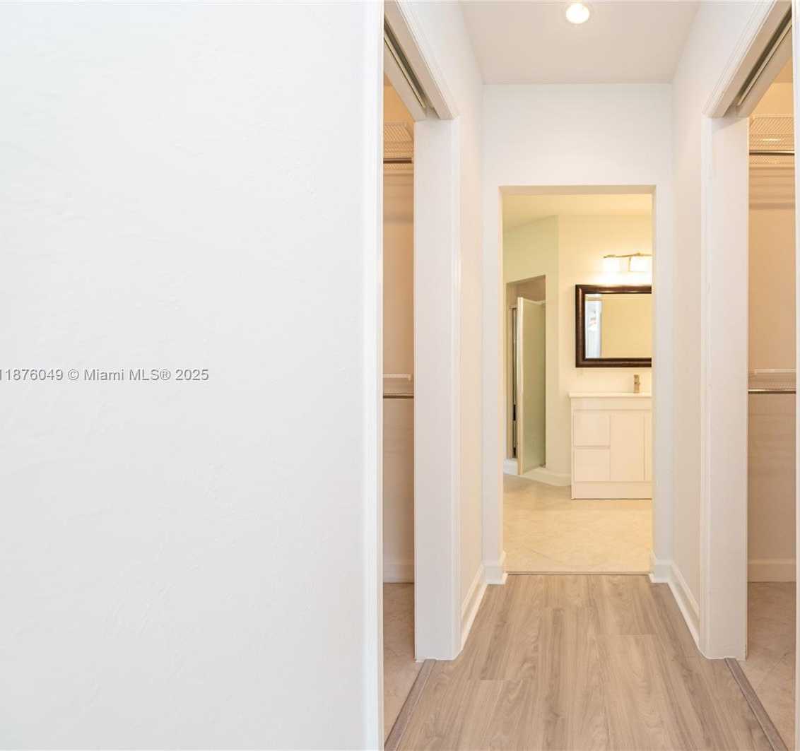 Small Image of 1820 FERDINAND ST, Coral Gables Number 32
