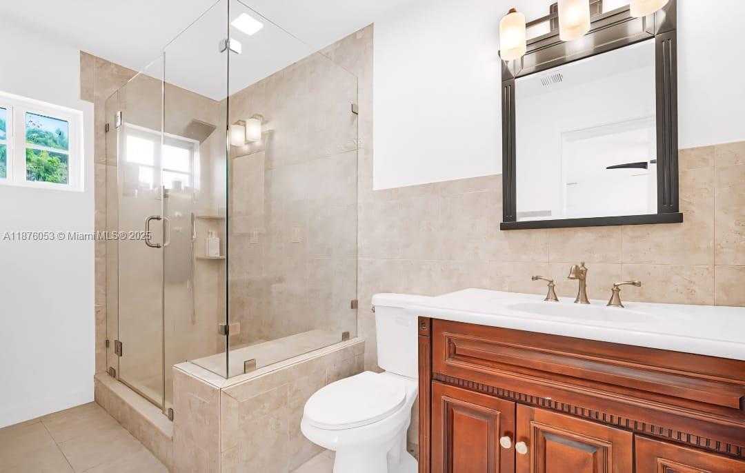 Small Image of 6135 SOUTH WEST 29TH ST, Miami Number 13