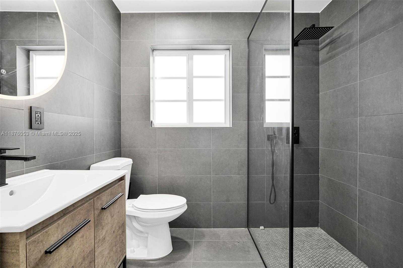 Small Image of 6135 SOUTH WEST 29TH ST, Miami Number 17