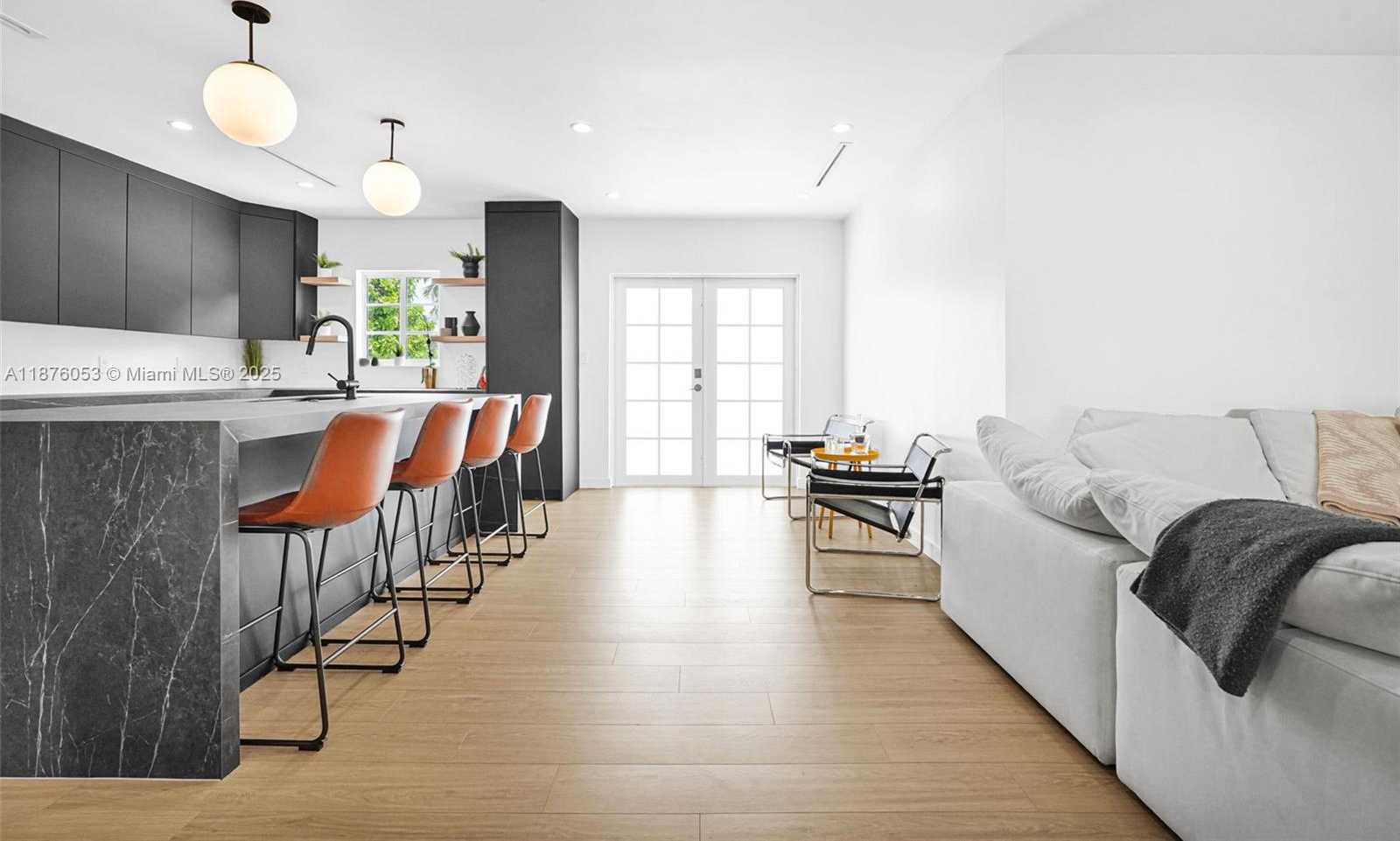 Small Image of 6135 SOUTH WEST 29TH ST, Miami Number 2