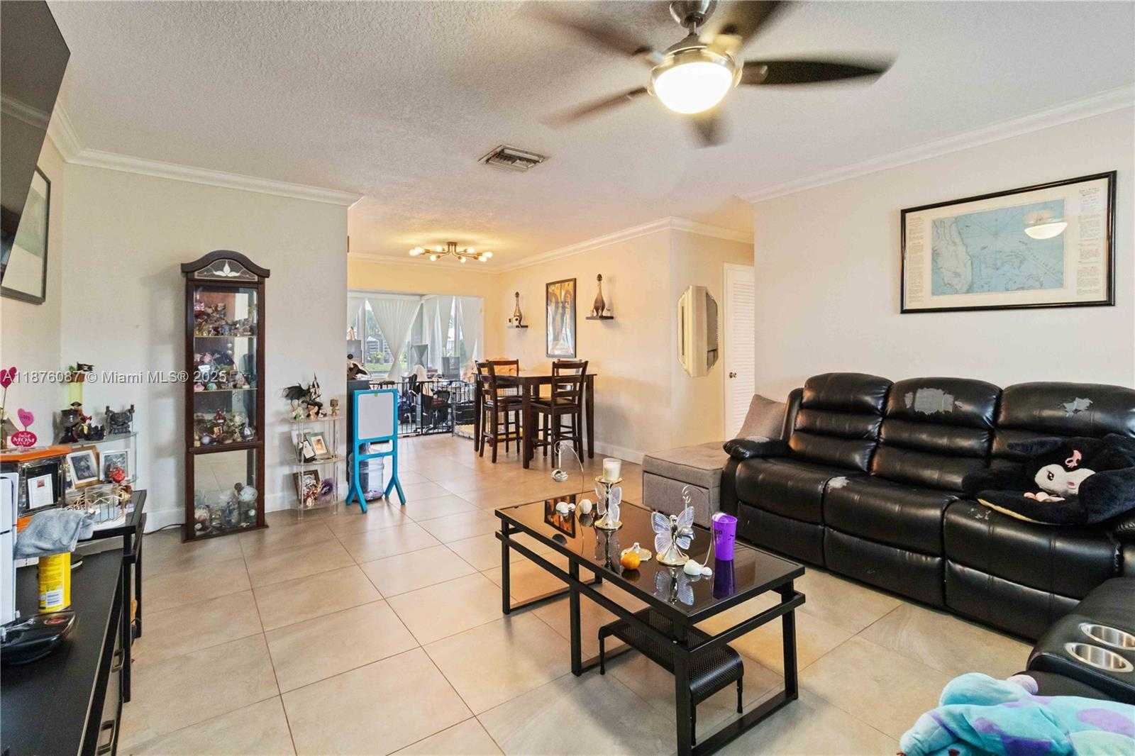 Small Image of 4507 NORTH WEST 44TH ST, Tamarac Number 9