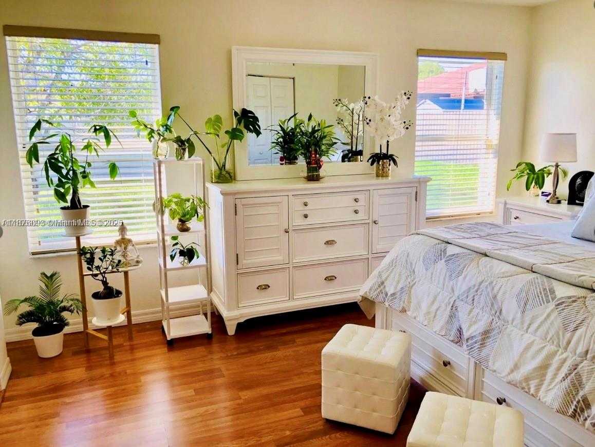 Small Image of 28324 SOUTH WEST 133RD AVE, Homestead Number 14