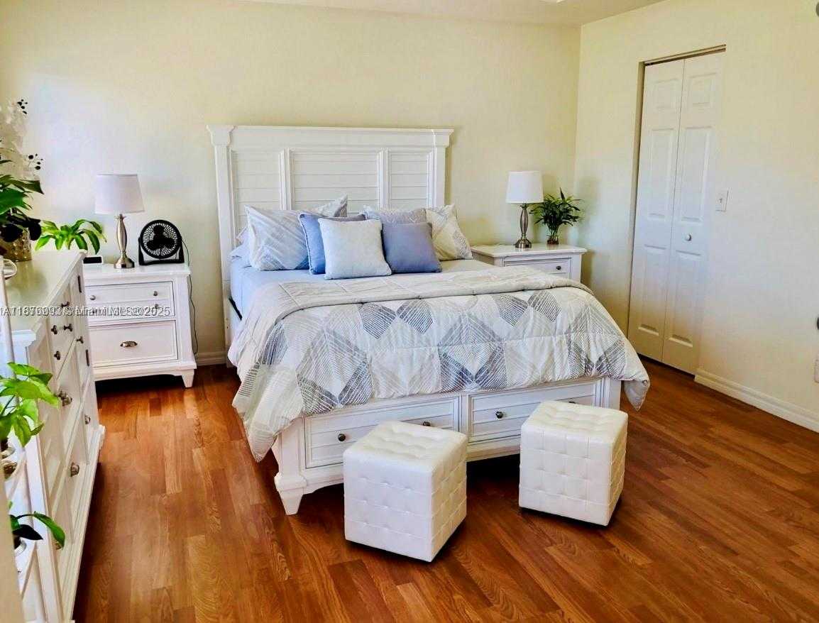 Small Image of 28324 SOUTH WEST 133RD AVE, Homestead Number 16
