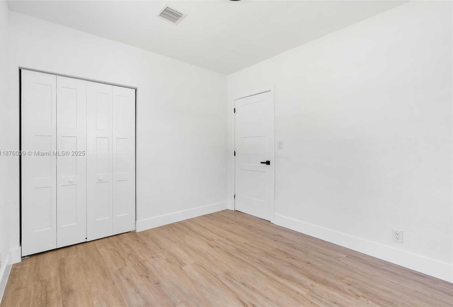 Small Image of 3230 TAFT ST, Hollywood Number 18
