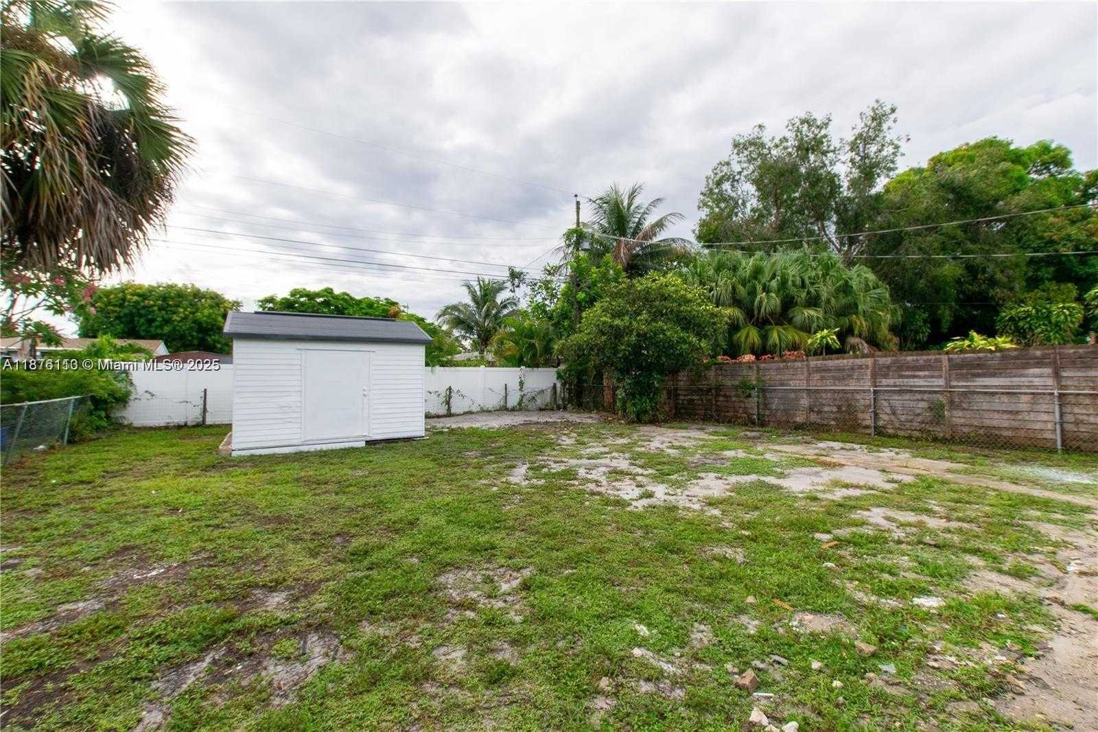 Small Image of 1336 NORTH WEST 6TH AVE, Fort Lauderdale Number 24