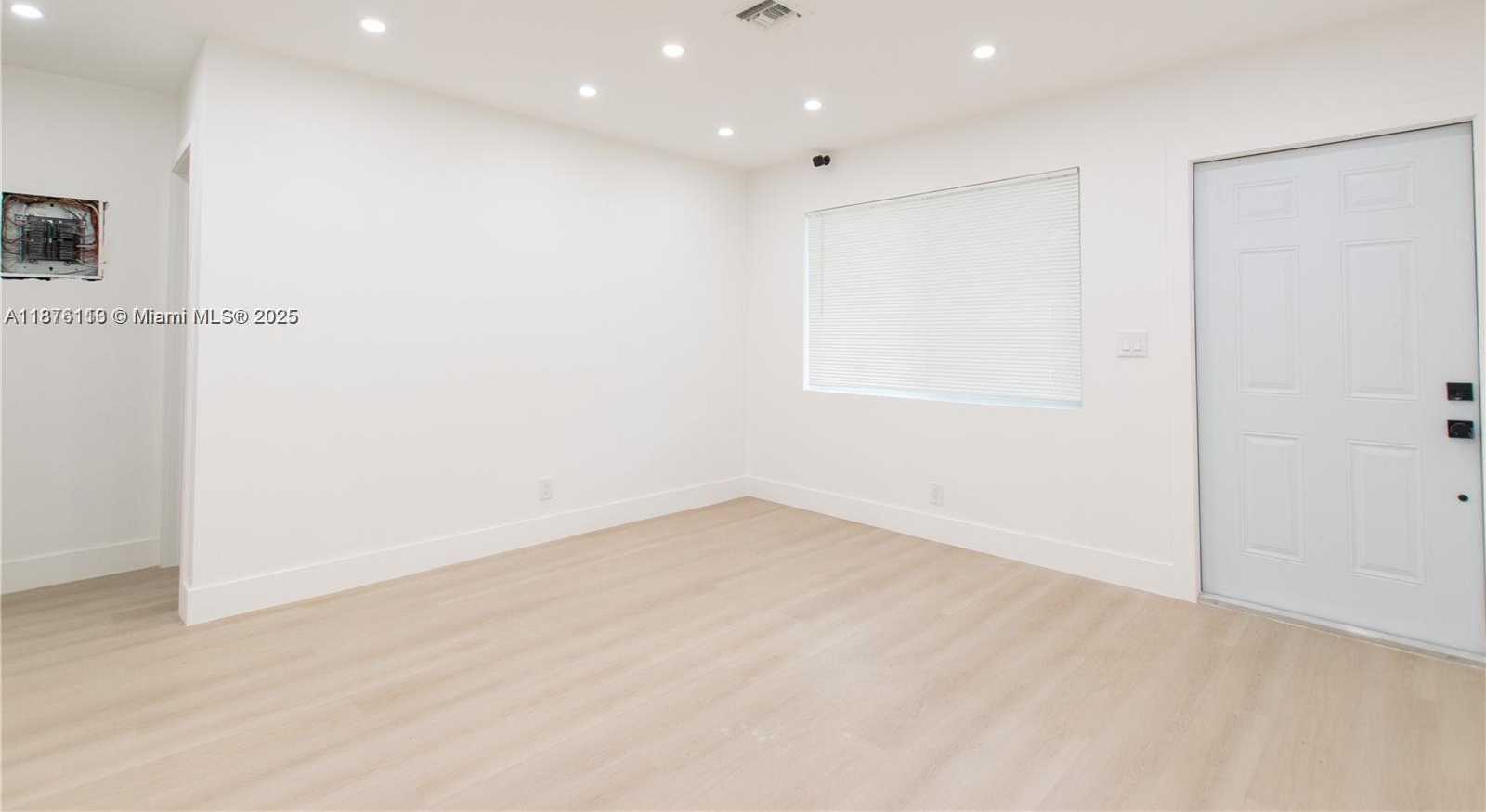 Small Image of 1336 NORTH WEST 6TH AVE, Fort Lauderdale Number 5