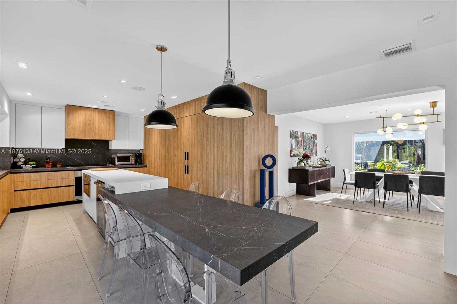 Small Image of 10740 SOUTH WEST 73RD CT, Pinecrest Number 10