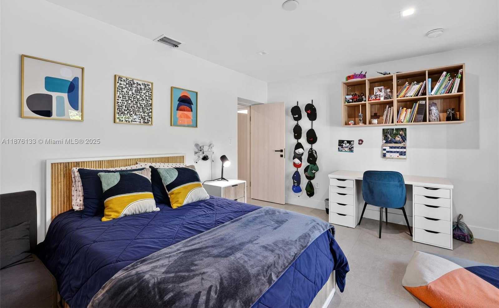 Small Image of 10740 SOUTH WEST 73RD CT, Pinecrest Number 27